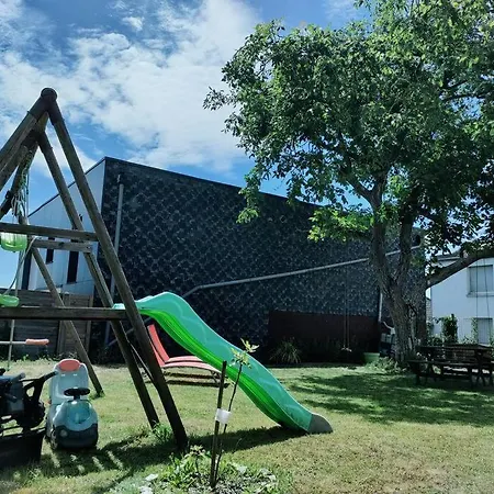 Superbe Maison Renovee Avec Agreable Jardin